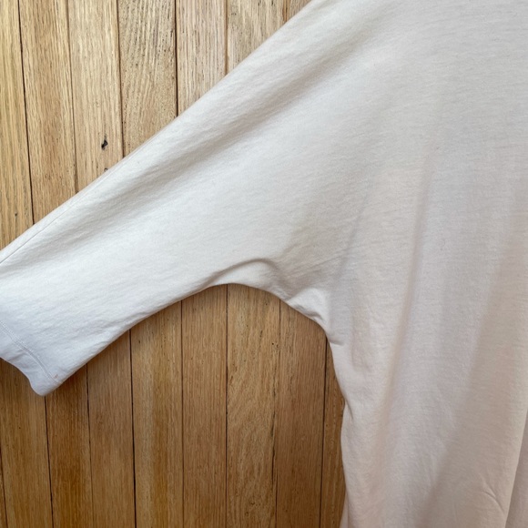 Banana 🍌 Republic - soft crew 3/4 sleeve Tee - Picture 4 of 7